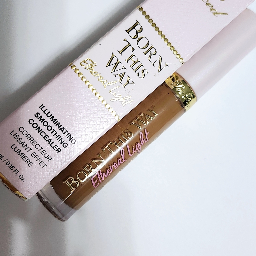 Too Faced Chocolate Truffle illuminating Concealer